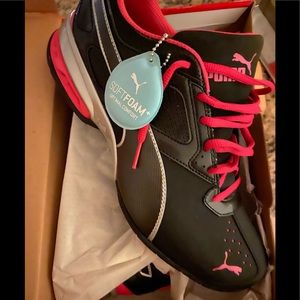 🔥🔥🔥PUMA Women Tazon 6🔥🔥🔥